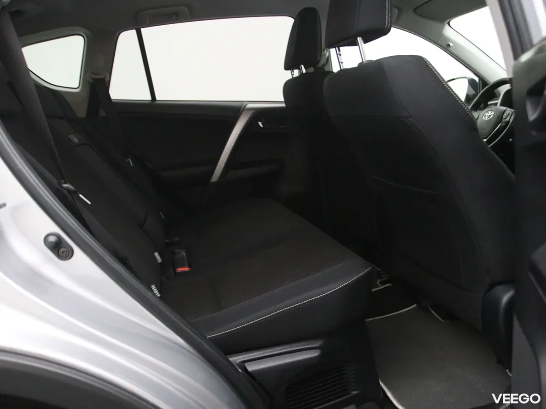 Toyota RAV4 2.5 145kW