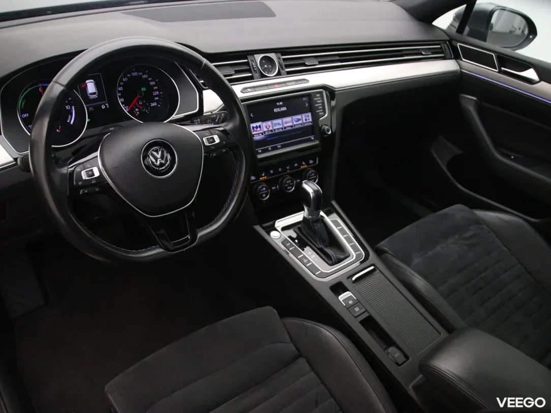 Volkswagen Passat 1.4 160kW