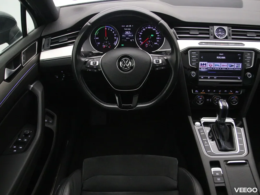 Volkswagen Passat 1.4 160kW