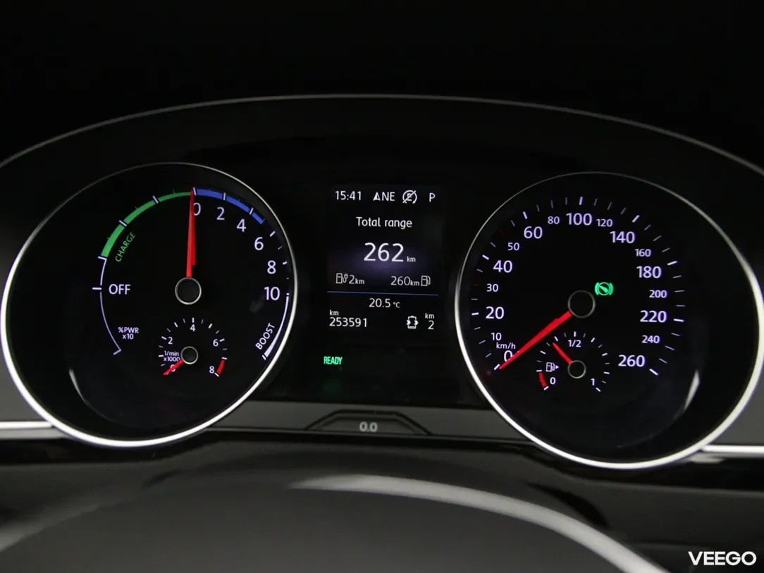 Volkswagen Passat 1.4 160kW