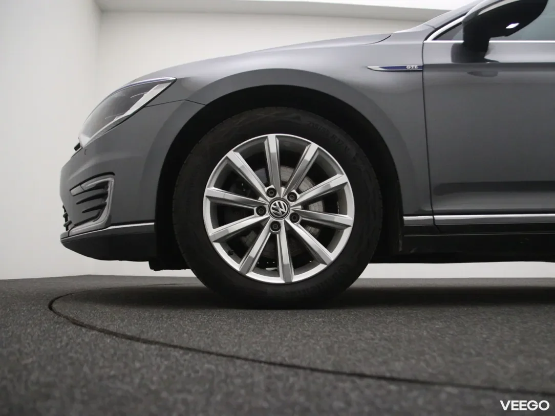 Volkswagen Passat 1.4 160kW