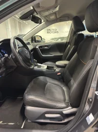 Toyota RAV4 Luxury 131kW thumbnail