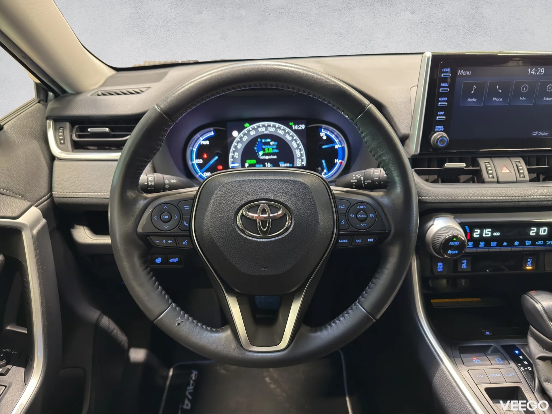 Toyota RAV4 Luxury 131kW