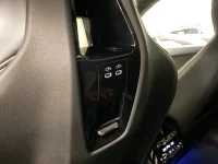 BMW iX xDrive40 326HK Sport /Sky Lounge /Laser /Se Spec/Moms 240kW thumbnail