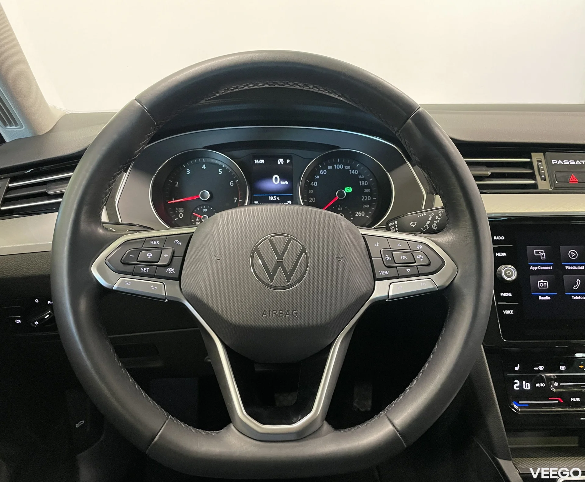 Volkswagen Passat Variant Business 1.5 110kW