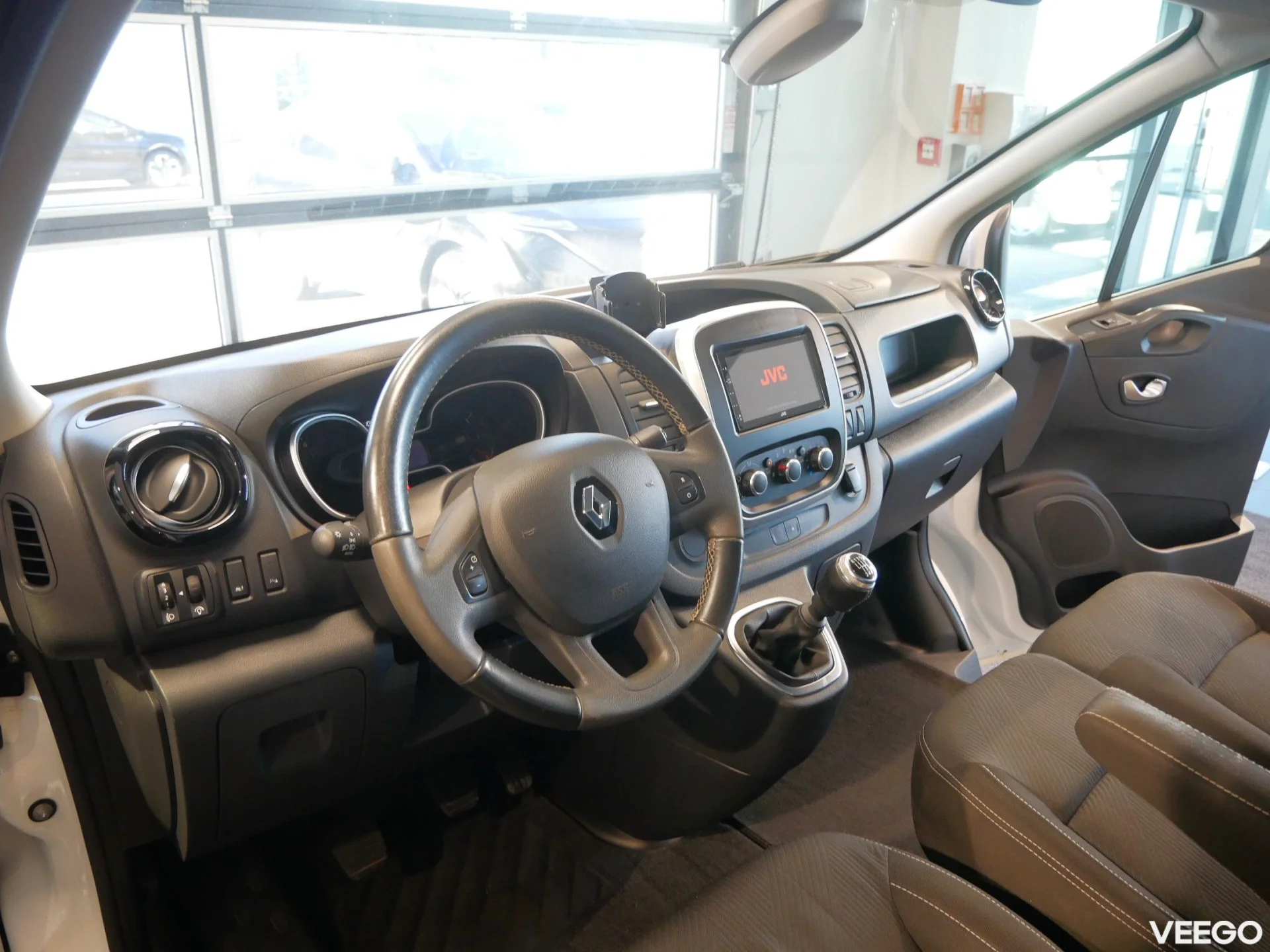 Renault TRAFIC - 2 107kW