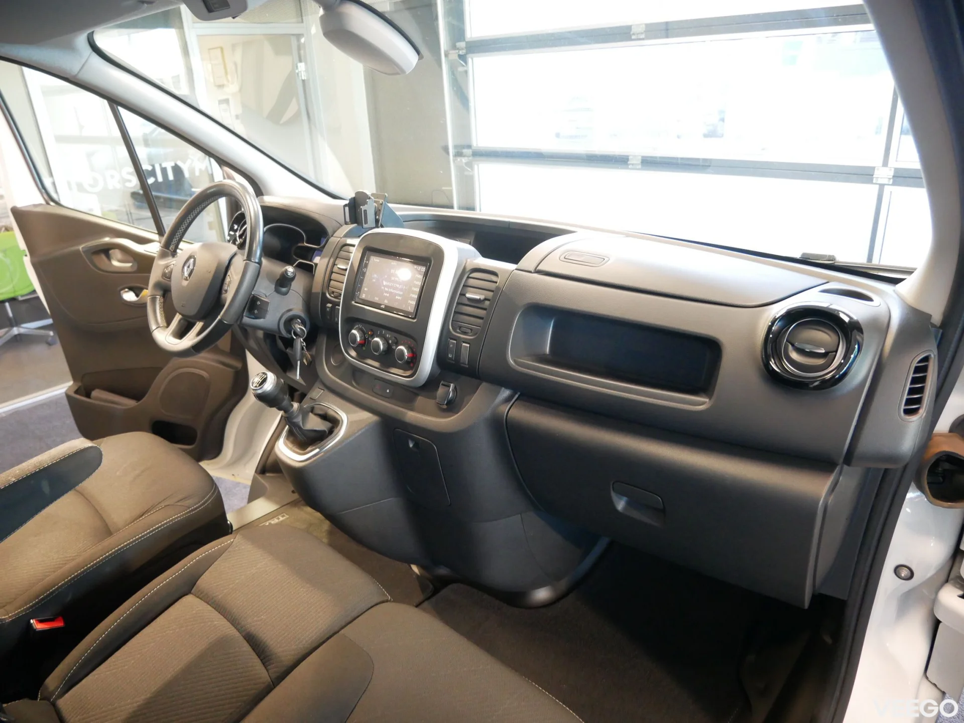 Renault TRAFIC - 2 107kW