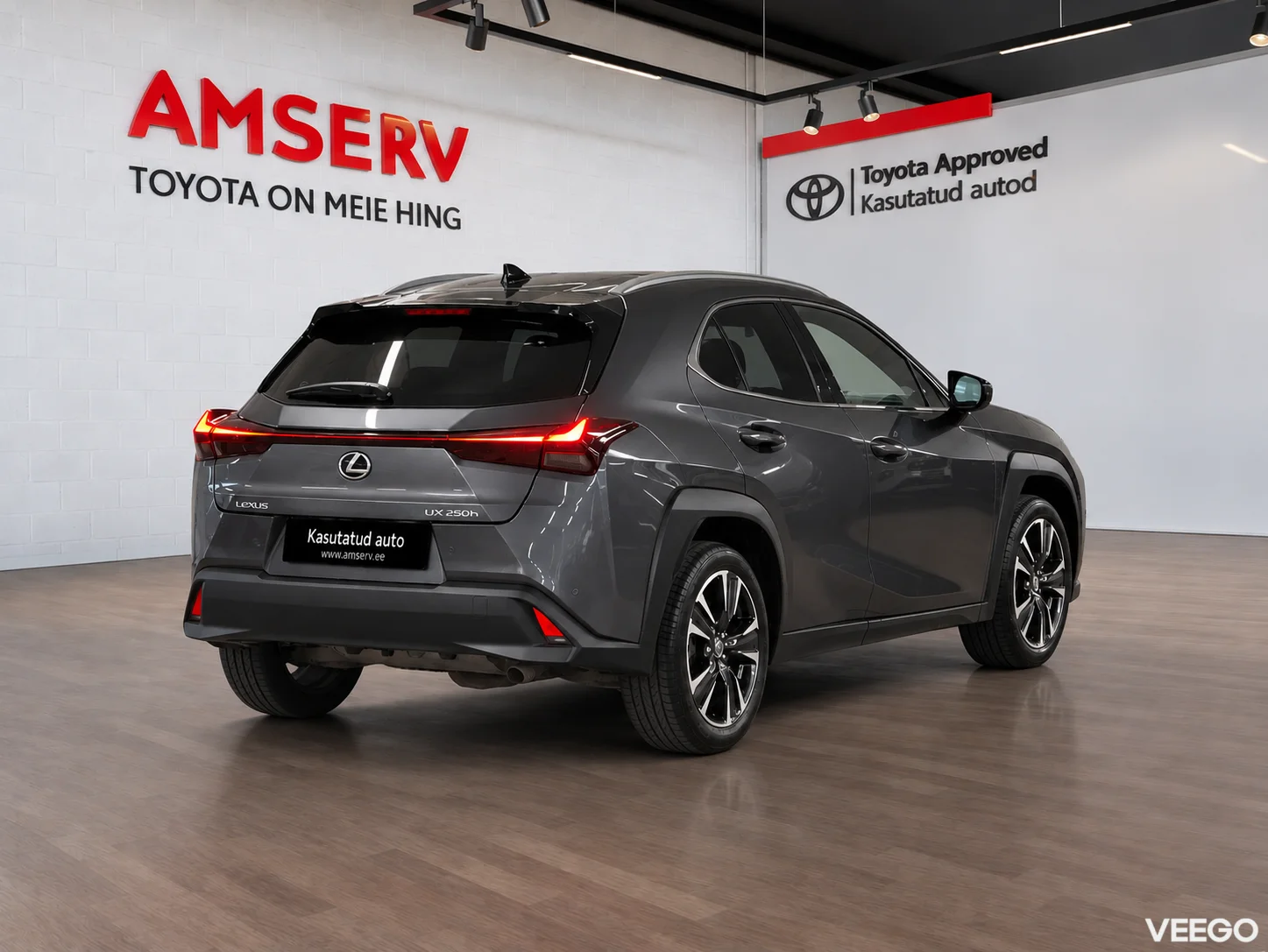 Lexus UX 300h - 2 112kW