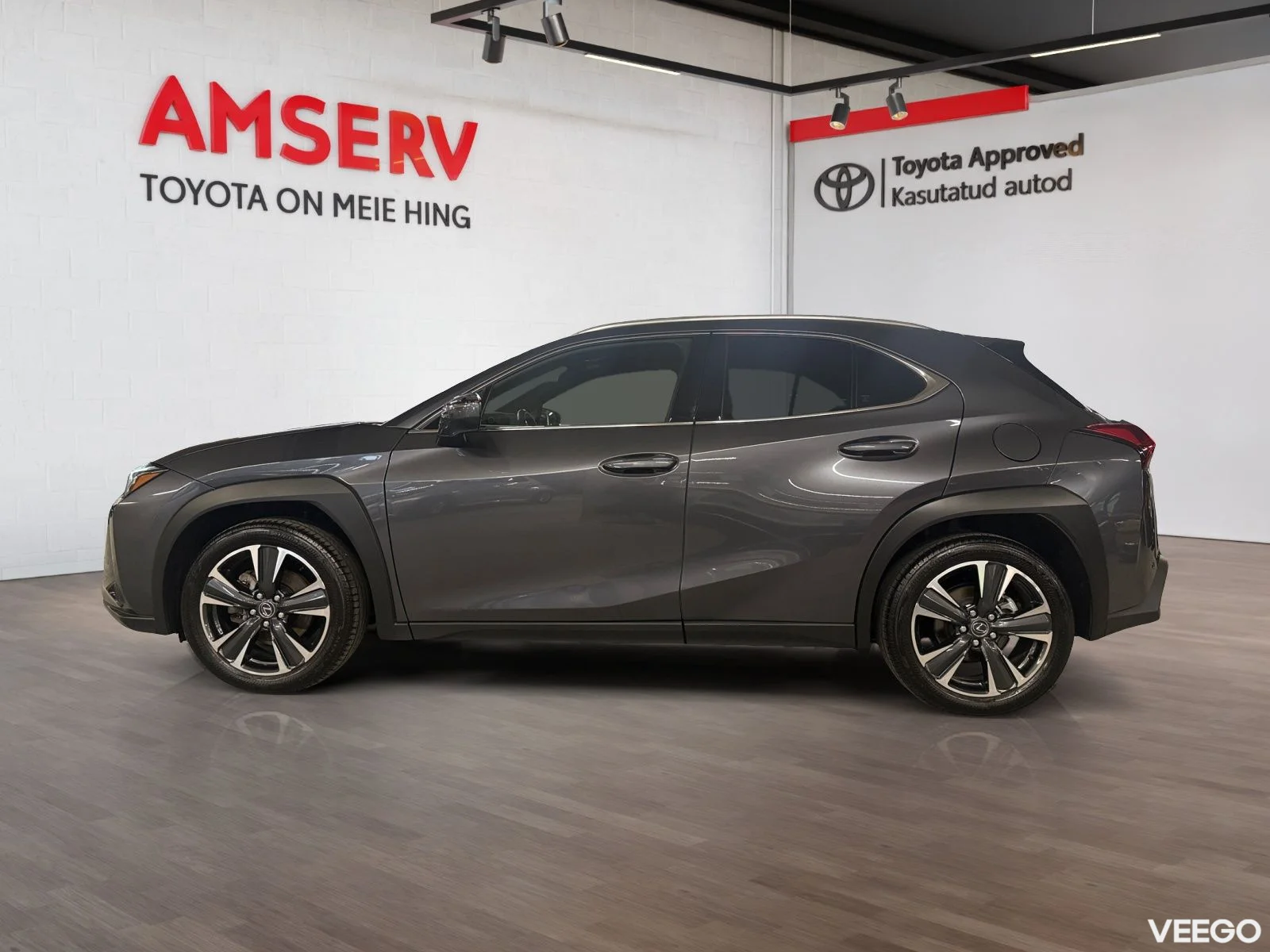 Lexus UX 300h - 2 112kW