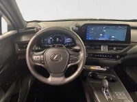 Lexus UX 300h - 2 112kW thumbnail