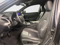 Lexus UX 300h - 2 112kW thumbnail