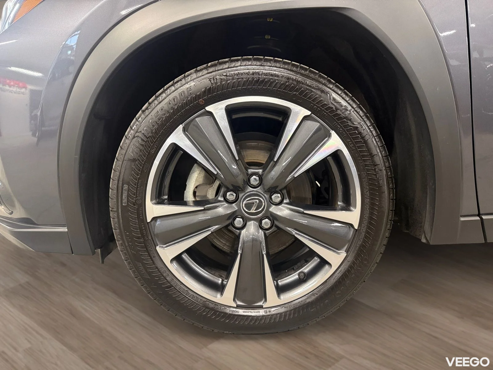 Lexus UX 300h - 2 112kW