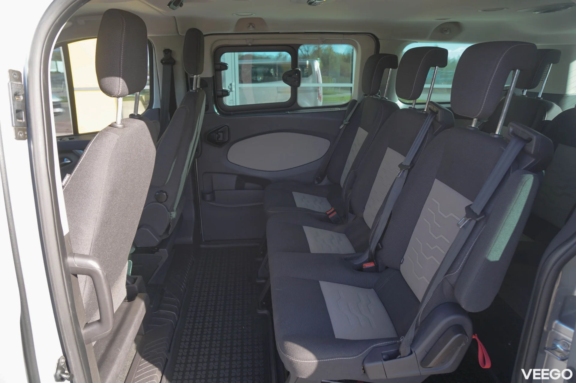 Ford Tourneo Custom - 2.2 114kW