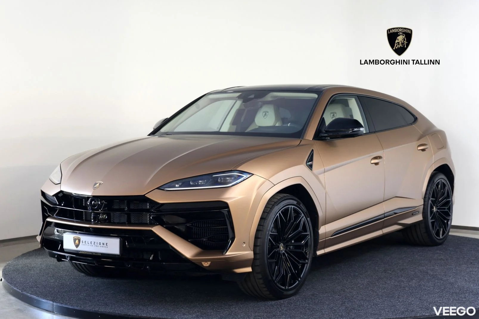 Lamborghini Urus - 4 588kW