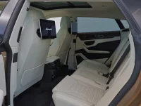 Lamborghini Urus - 4 588kW thumbnail