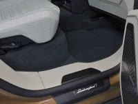 Lamborghini Urus - 4 588kW thumbnail