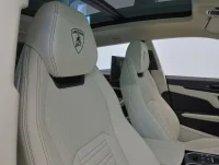 Lamborghini Urus - 4 588kW thumbnail