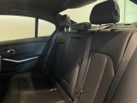 BMW 330 xDrive M-Sportpaket HiFi Högtalarsystem Drag 0kW