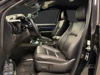 Toyota Hilux Hilux DH 2.8 4WD 204HK Invincible /Kåpa /Moms 150kW