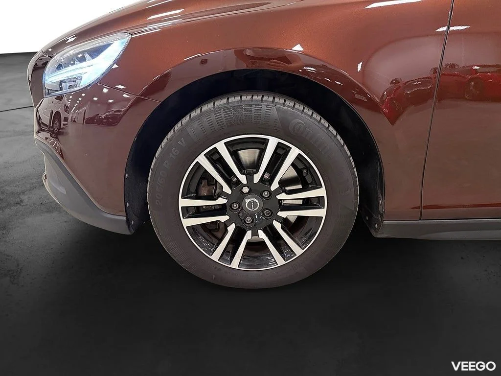 Volvo V40 D3 150HK Plus /Värmare /Navi 110kW