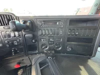 Scania P440 RETARDER / FULL STEEL / BOX L=5850 mm 323kW thumbnail