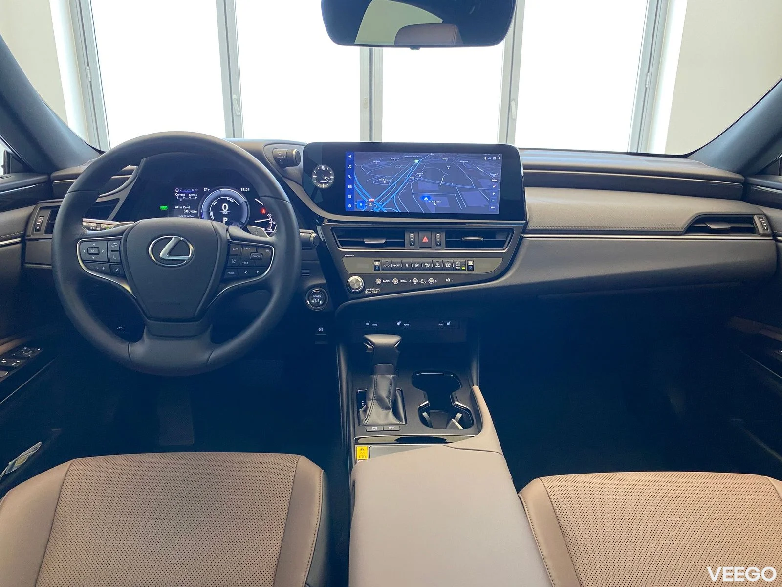 Lexus ES 300h - 131kW