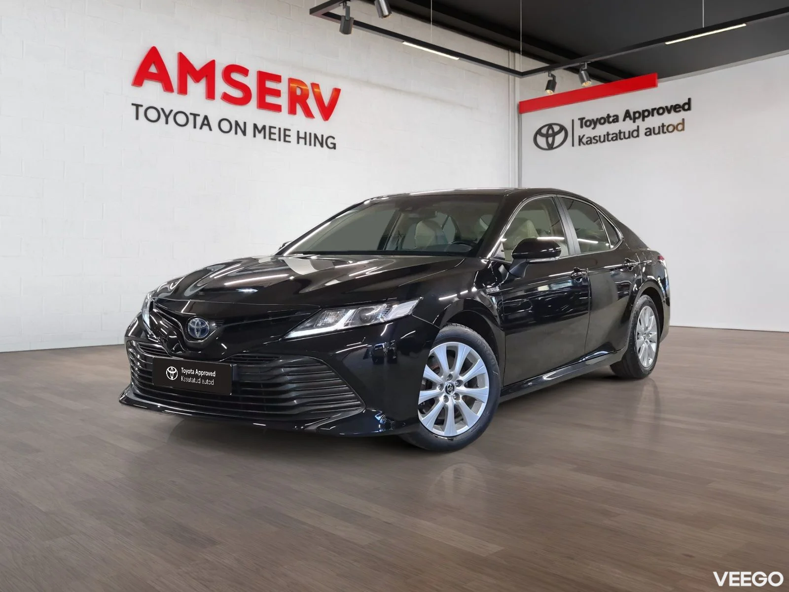 Toyota Camry Luxury Business 2.5 131kW