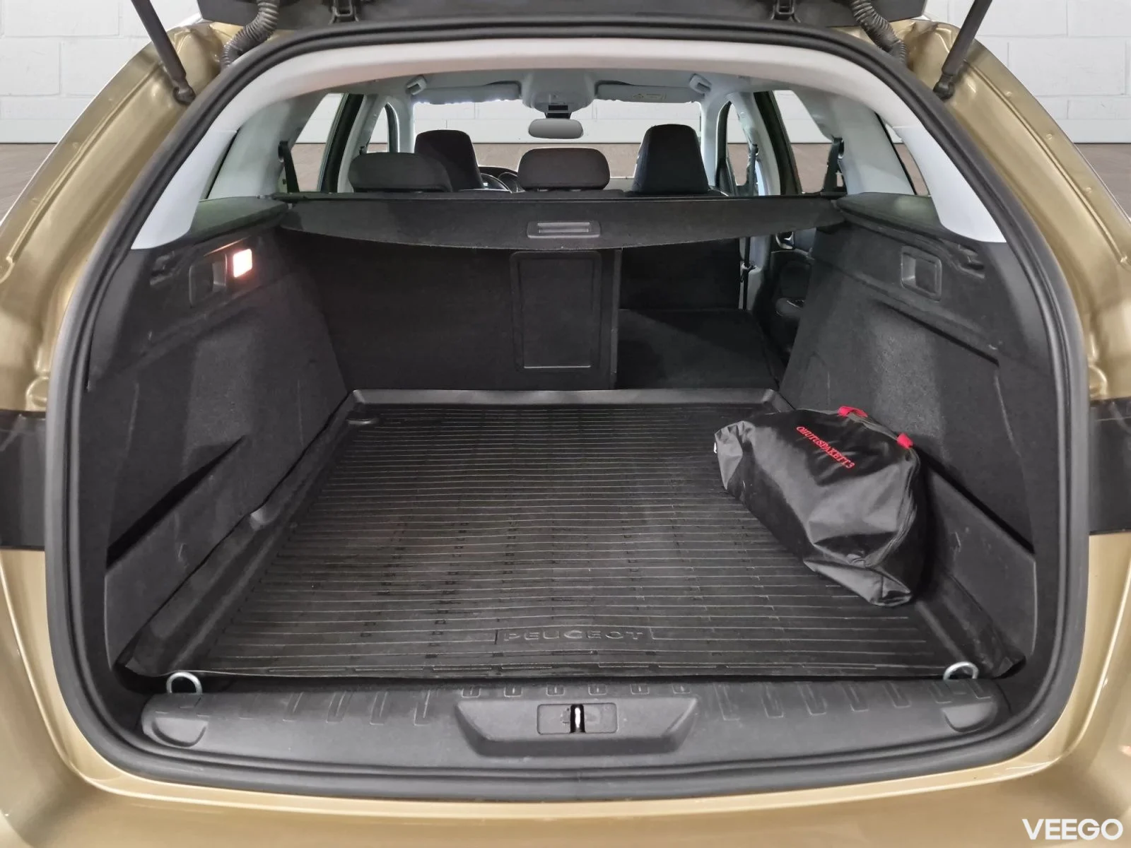 Peugeot 308 SW Allure Plus 1.2 96kW