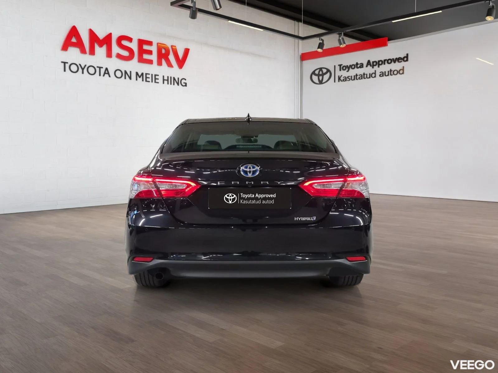 Toyota Camry Luxury Business 2.5 131kW