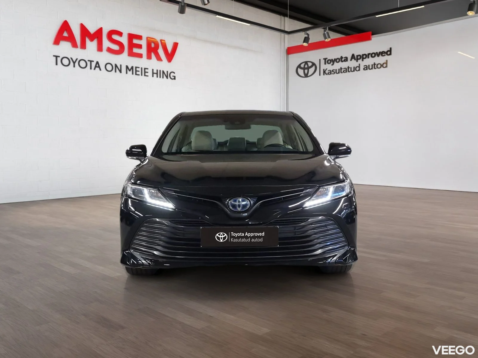 Toyota Camry Luxury Business 2.5 131kW