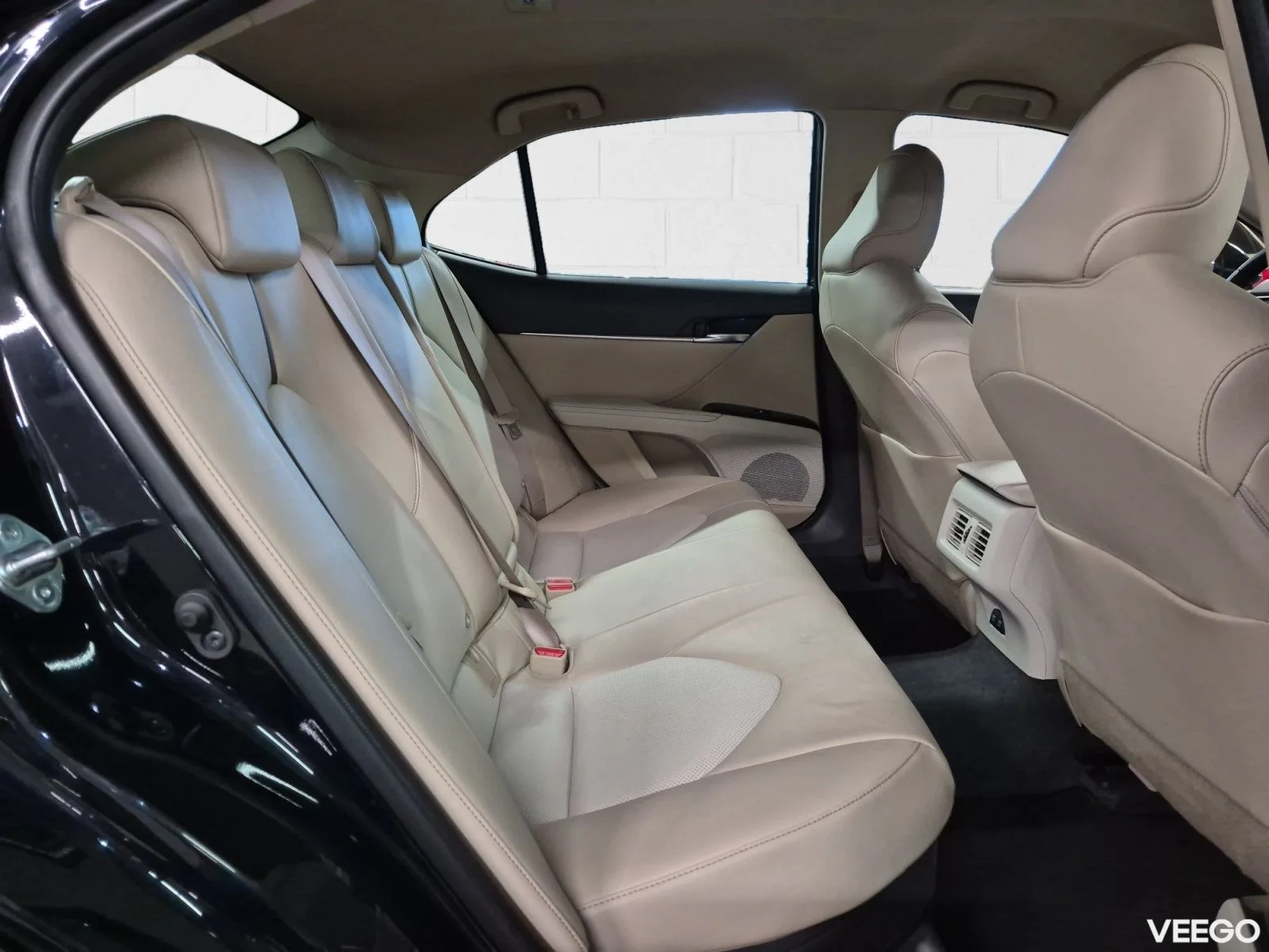 Toyota Camry Luxury Business 2.5 131kW
