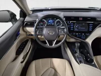 Toyota Camry Luxury Business 2.5 131kW thumbnail
