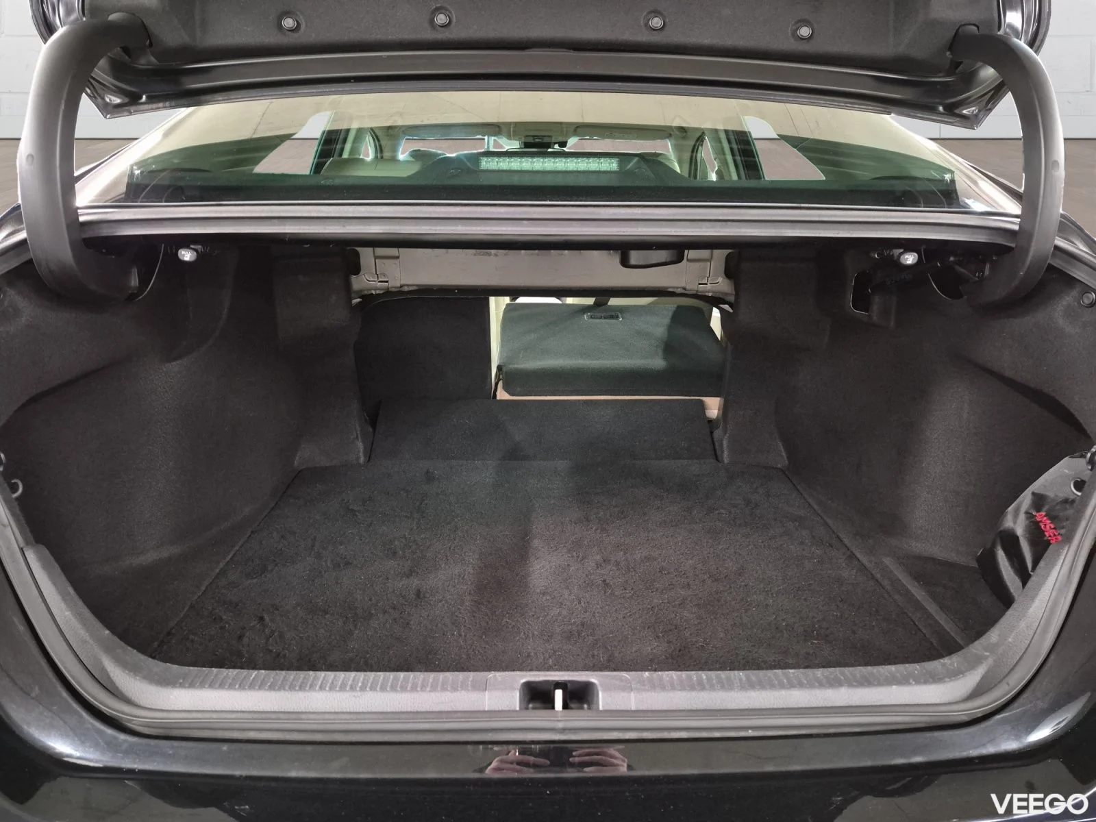 Toyota Camry Luxury Business 2.5 131kW