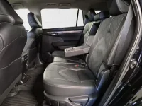 Toyota Highlander Premium AWD 2.5 140kW thumbnail