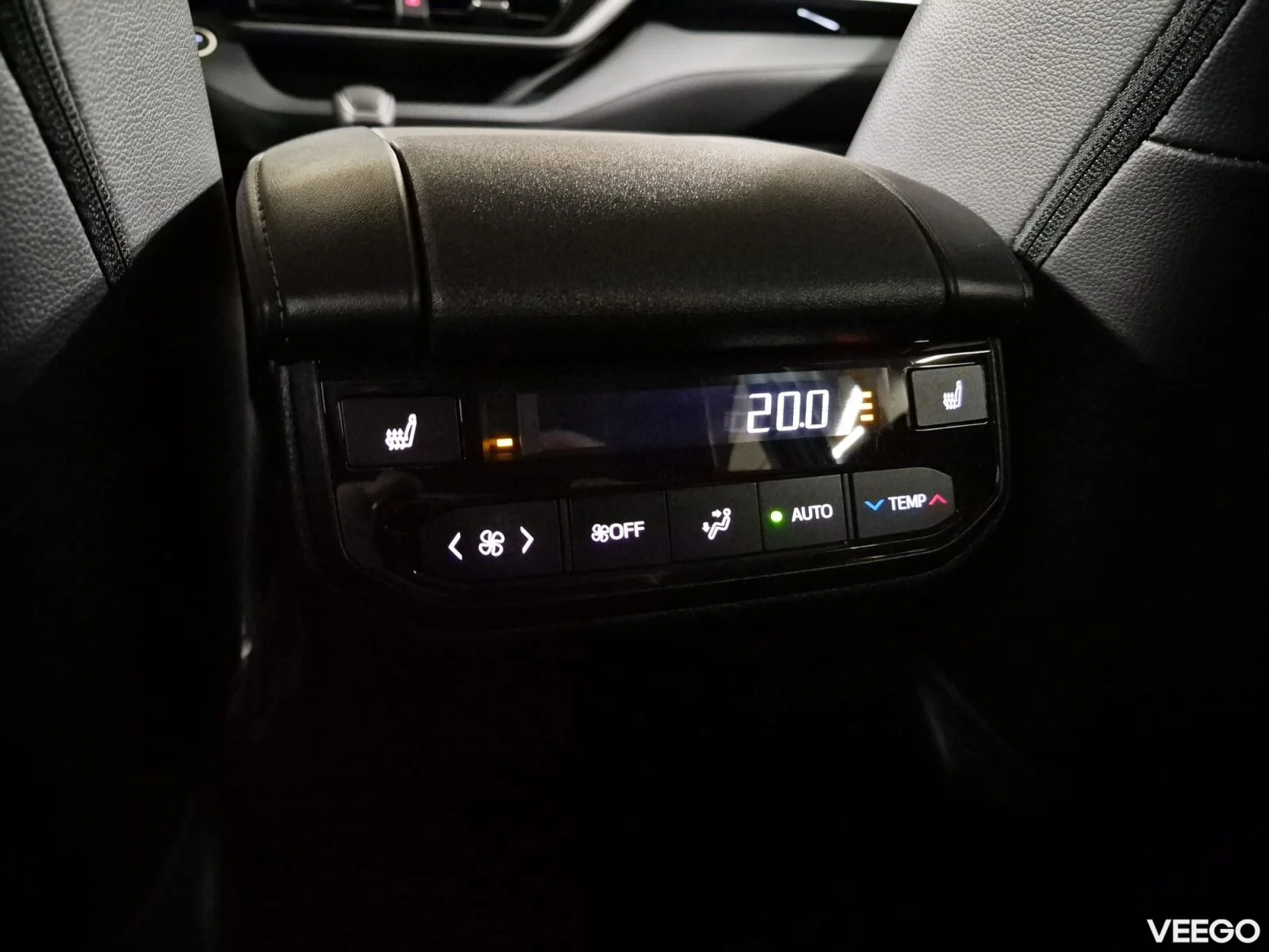 Toyota Highlander Premium AWD 2.5 140kW