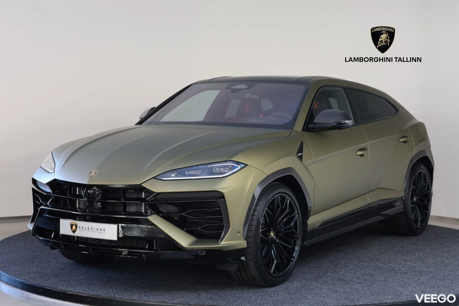Lamborghini Urus - 4 588kW