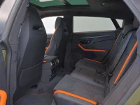 Lamborghini Urus - 4 588kW thumbnail