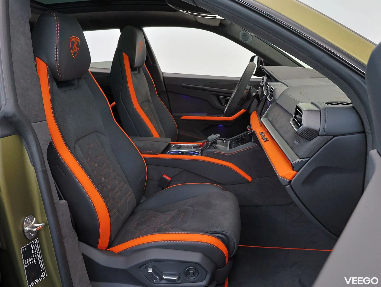 Lamborghini Urus - 4 588kW