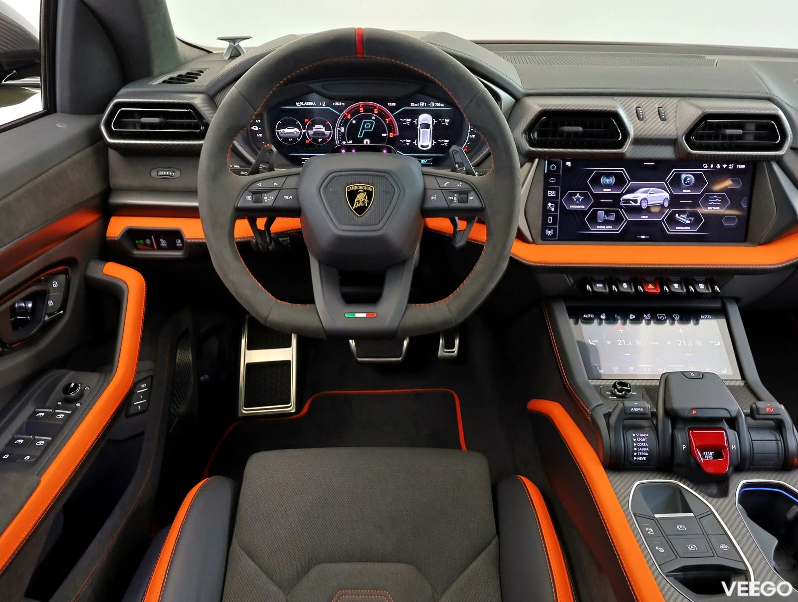 Lamborghini Urus - 4 588kW