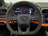Lamborghini Urus - 4 588kW thumbnail