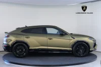 Lamborghini Urus - 4 588kW thumbnail