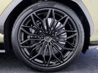 Lamborghini Urus - 4 588kW thumbnail
