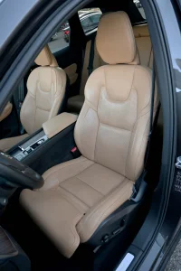 Volvo XC60 AWD LUXURY+ ULTIMATE BRIGHT INTELLI XENIUM MY2022 FACELIFT 2 251kW thumbnail