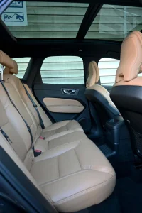 Volvo XC60 AWD LUXURY+ ULTIMATE BRIGHT INTELLI XENIUM MY2022 FACELIFT 2 251kW thumbnail