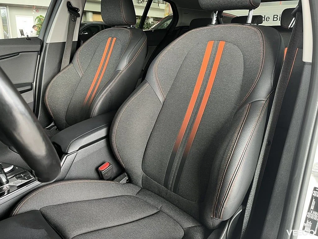 BMW 118 118i i Model Sport Rattvärme Park Assist Sportstolar 0kW