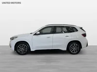 BMW iX1 eDrive20 M Sport Drag HiFi Elstolar Head-Up Rattvärme 0kW thumbnail