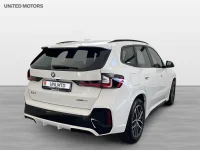 BMW iX1 eDrive20 M Sport Drag HiFi Elstolar Head-Up Rattvärme 0kW thumbnail