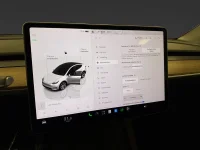 Tesla Model Y Long Range AWD 514HK /Drag /Moms 378kW thumbnail