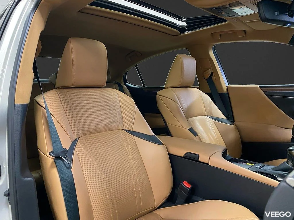 Lexus ES 300 ES 300h 2.5 E-CVT 218HK Executive /Teknik /Taklucka 160kW