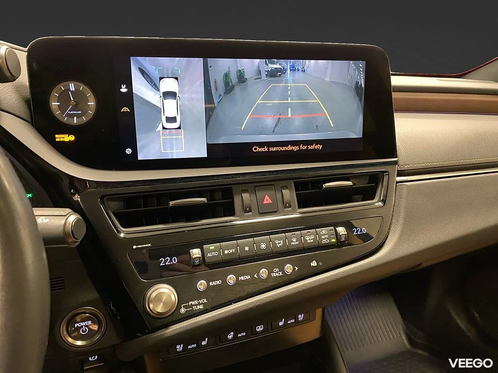 Lexus ES 300 ES 300h 2.5 E-CVT 218HK Executive /Teknik /Taklucka 160kW